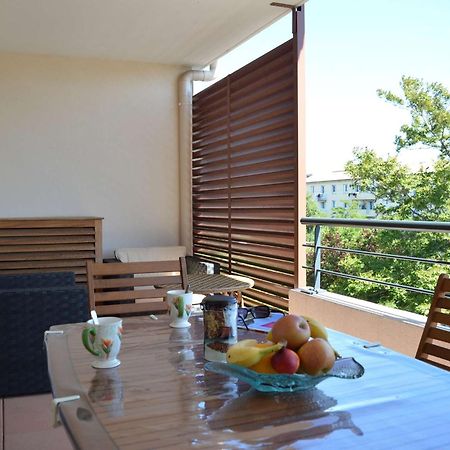 Spacieux 3 Pieces Avec Terrasse, Piscine Et Garage, A 2 Pas De La Plage - Saint Raphael - Fr-1-226A-274 Εξωτερικό φωτογραφία